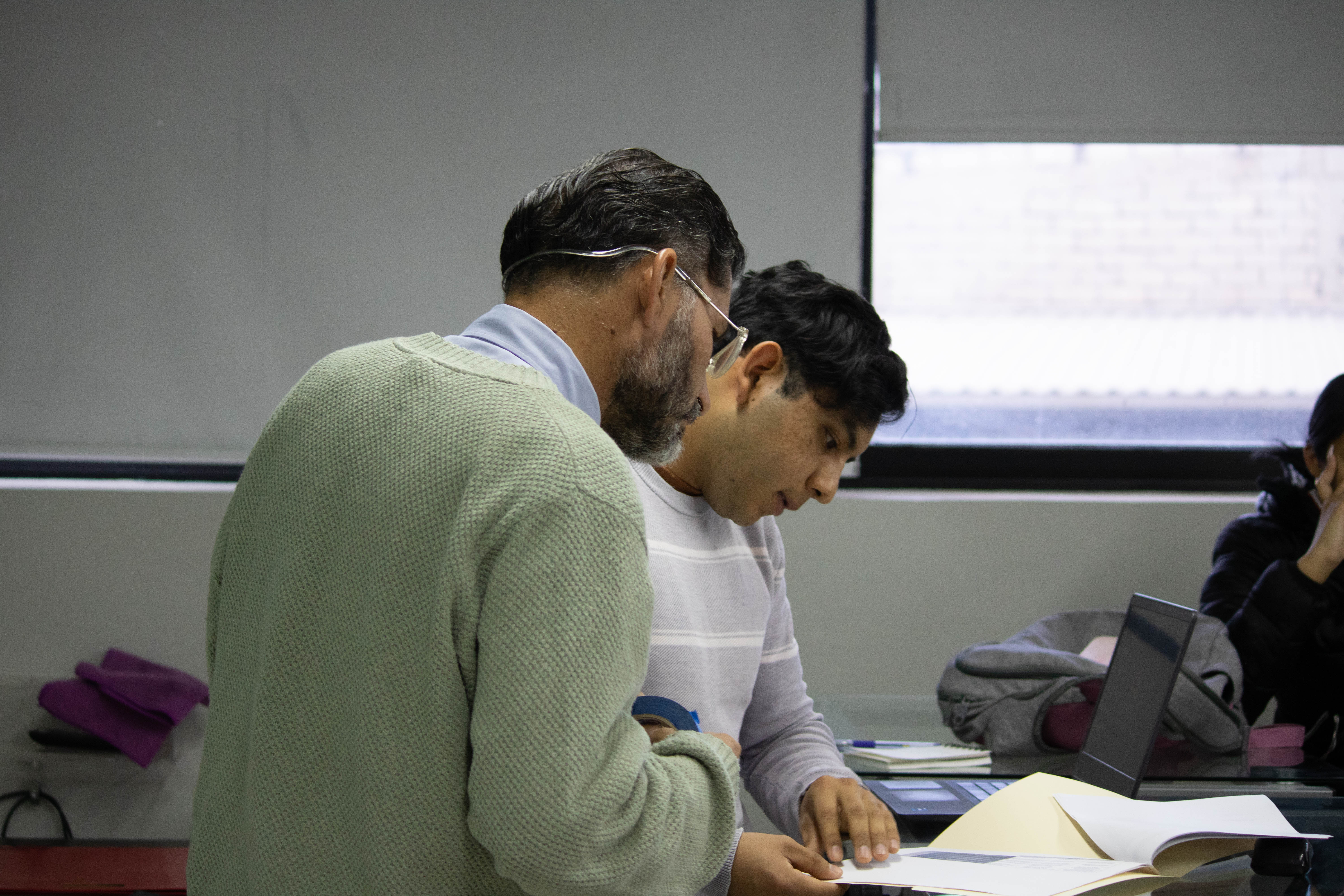 ¡SE LLEVA A CABO LA REPENTINA VERTICAL DE ARQUITECTURA!